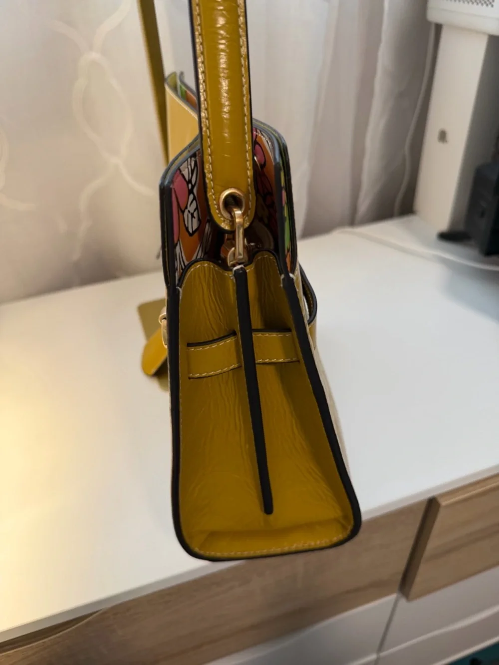Tory Burch Lee Radziwill Bag